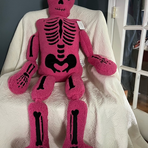 Pink skeleton, 5 feet tall pillow new with tags Isaac Mizrahi TikTok - Picture 2 of 8